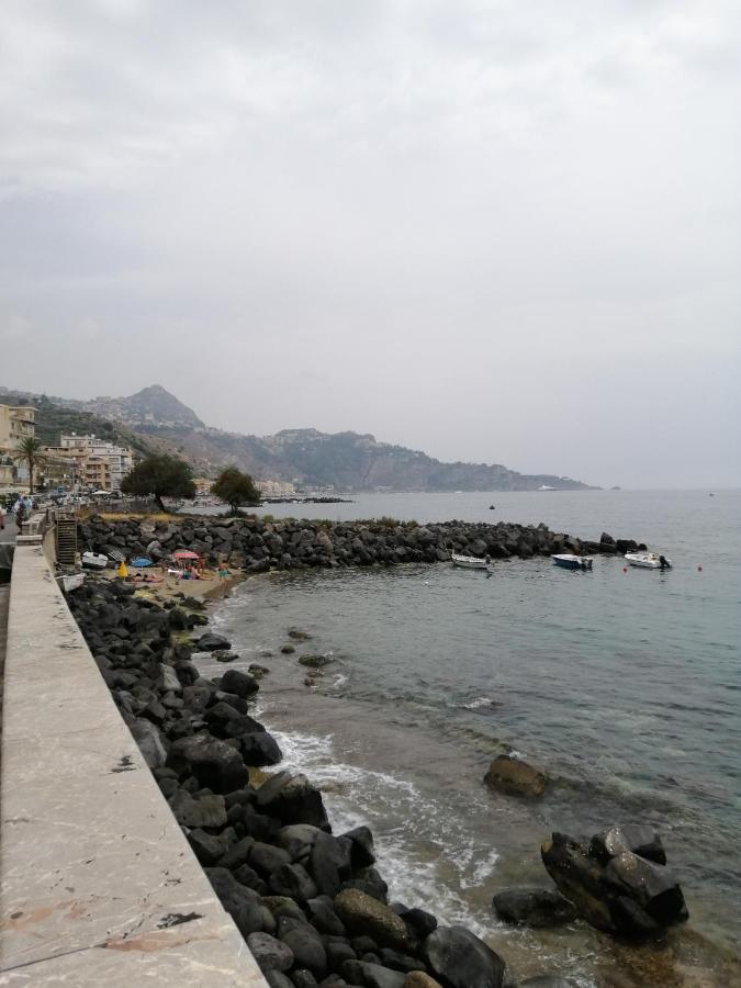 Marvin'S Home Giardini Naxos Eksteriør billede